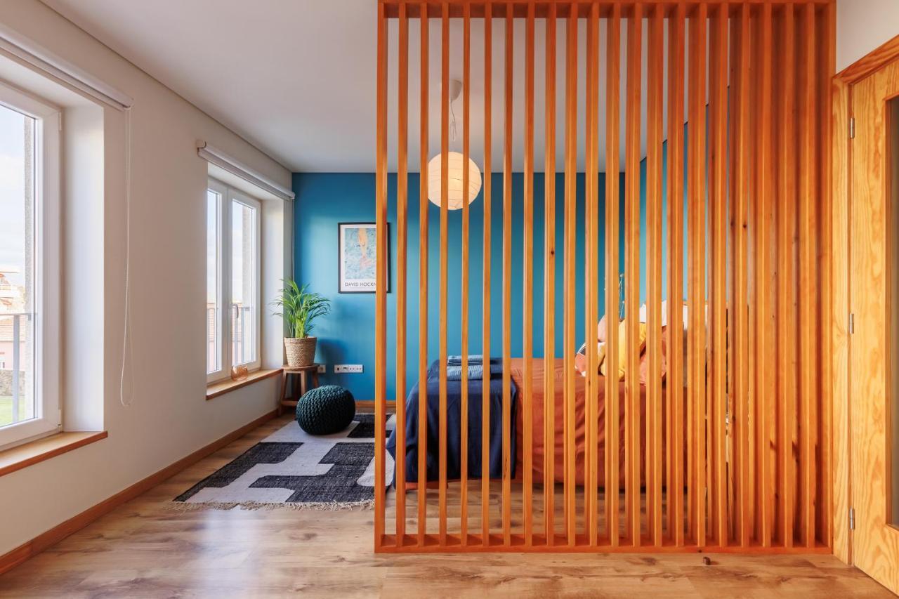 A Pop Of Color By Lovelystay Porto Luaran gambar